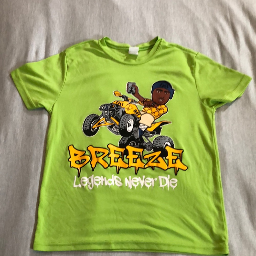 “Legends Never Die” Event tee size Small